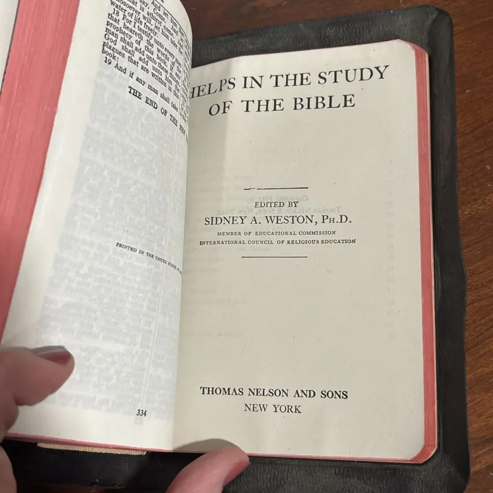 Holy Bible Old & New Testament Nelson Congregational Publishing Society W/ Maps - Picture 11 of 13